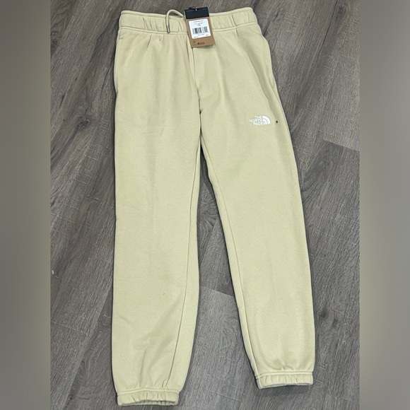 NWT The North Face Ultra Soft Men’s Gravel Small Sweatpants Jogger Pants Lux - Picture 1 of 9